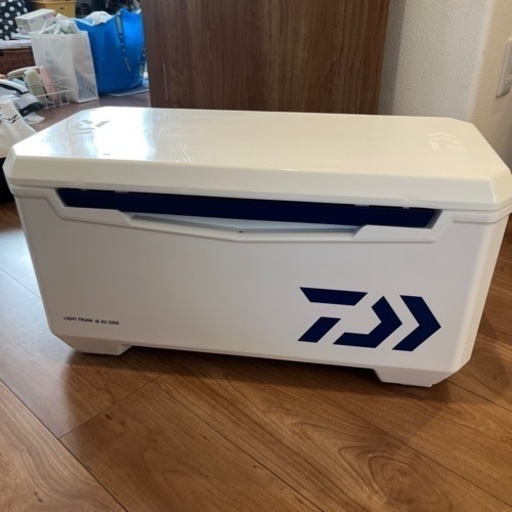 【受け渡し予定】クーラーボックスDAIWA GU-3200