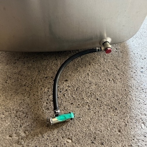 値下げしました‼️トラック燃料タンク容量300L