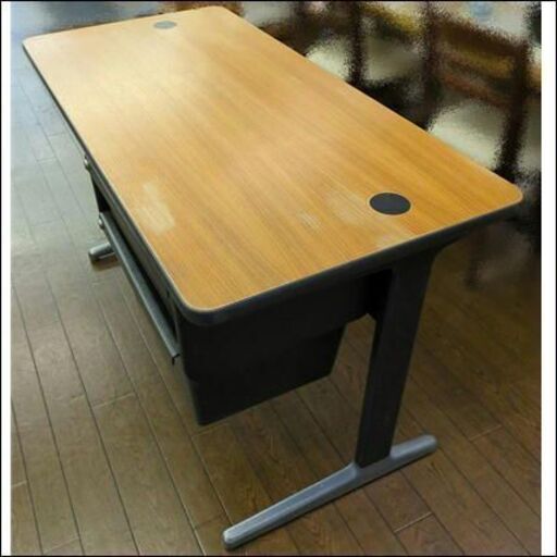 12-35 Herman Miller ハーマンミラー Action Office アクション オフィス ワークデスク 引出し付（鍵無