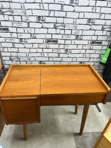 unico　家具 ドレッサー　椅子　セット