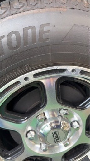 ハイエース レジアスエース 車のパーツ タイヤ、ホイール