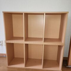 結構使ってます　カラーボックス2個