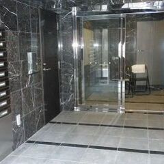 【八丁堀駅】【月約4万円】【週4日×朝2時間】マンション清掃/未経験者可～日払い可の画像