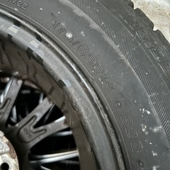 普通車スタッドレスタイヤ（14インチ）の画像