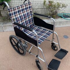 【中古・美品】シンプル　車椅子　チェック柄の画像