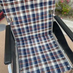 【中古・美品】シンプル　車椅子　チェック柄の画像