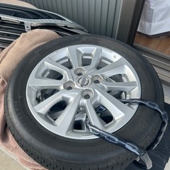 Ｂ２１Ａ日産デイズルークス純正14インチ　タイヤ使用可能