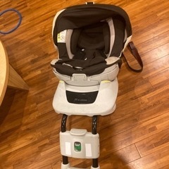【受け渡し予定者決定済み】子供用品 ベビー用品 チャイルドシート