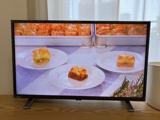 東芝　REGZA 32V34 2022年モデル　美品