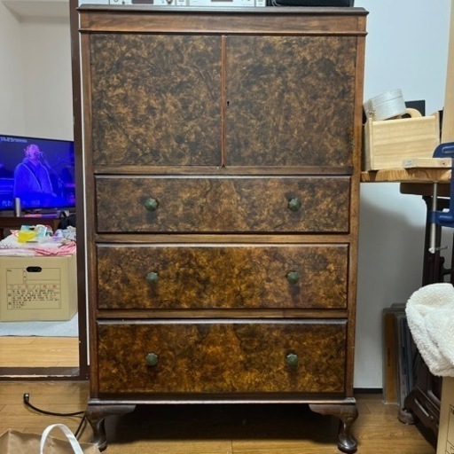 アンティークタンス