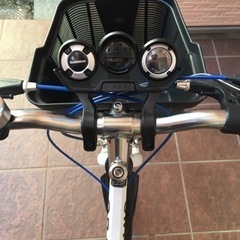 自転車 クロスバイクの画像