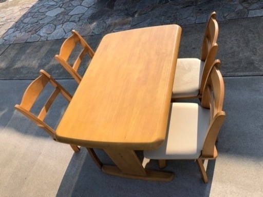 【取引決定】ニトリ　ダイニングテーブル　イス　家具 ダイニングセット