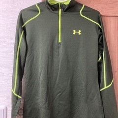 アンダーアーマー　トレーニングウェアの画像