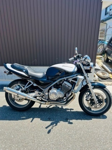 Kawasaki バリオス　【カスタム】【格安配送】ネイキッド