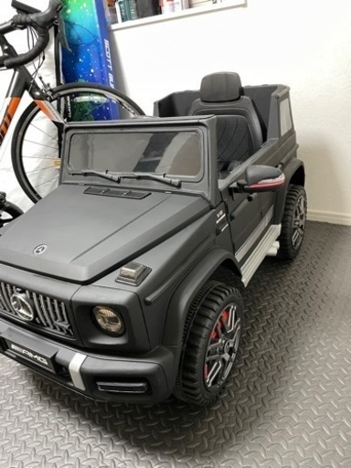 子供が乗れるメルセデスベンツRCカー