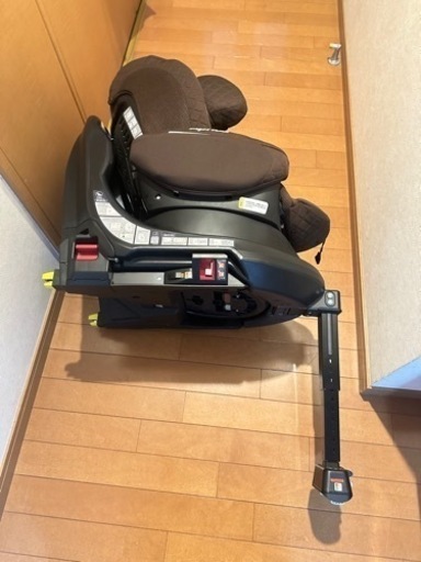 子供用品 ベビー用品 チャイルドシートAprica：フラディアグロウ デラックス ISOFIX ブラウンDX