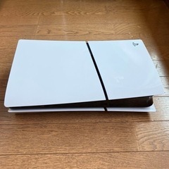 新型PlayStation 5 slim CFI-2000A01の画像