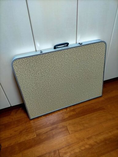 キャンプ用折り畳みテーブル