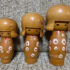 昭和レトロ　こけし3姉妹