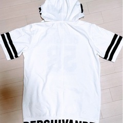 ⚠️値下げしました★子供服上下 中古　160cm★の画像