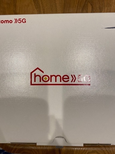 ドコモ　5G対応ホームルーター　HR01