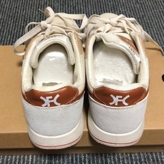 【訳あり】レディース　スニーカー【未使用？】の画像