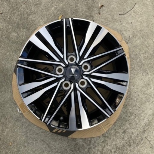 ヴォクシー モデリスタホイール1本