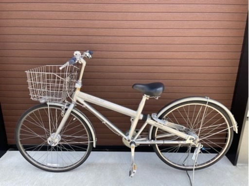 ブリヂストン　自転車　ALSUS 通学　通勤お尻に優しいサスペンション付き　26インチ