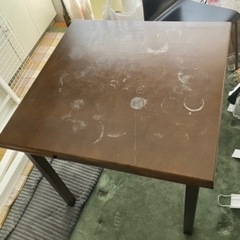 ダイニングテーブル　収縮