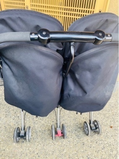 子供用品 ベビー用品 ベビーカー、双子