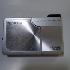 コンデジカメラ　京セラ　SL400Rの画像