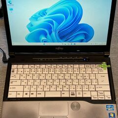 部品取りに最適!!@富士通ノートパソコン LIFEBOOK S7...