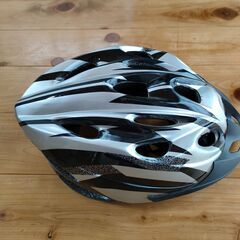 自転車　ヘルメット　小学高学年～中学生用の画像