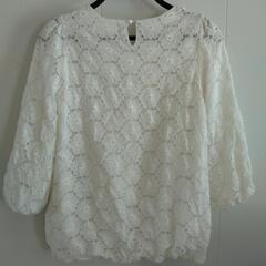 七分袖の花柄レースブラウス　服/ファッションの画像