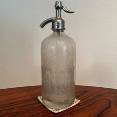 20% off!  1900年代初頭、アメリカのヴィンテージ・ソーダ/炭酸飲料ボトル (Vintage American soda/seltzer bottles, early 1900s)の画像
