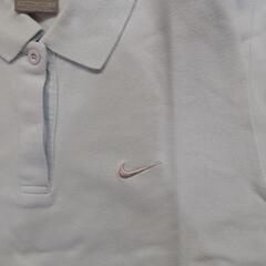 【最終】【値下げ】NIKEレディースポロシャツ JTY1668の画像