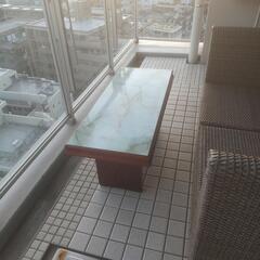 バルコニー 屋外 テーブル