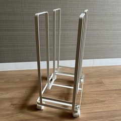 段ボールストッカーの画像