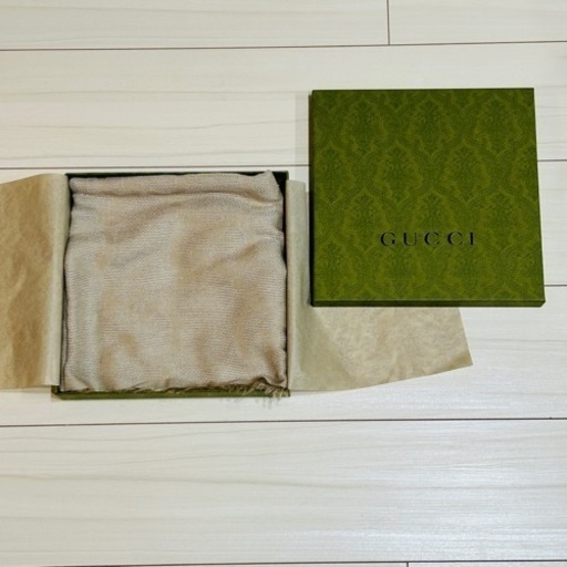 新品未使用 Gucci オールオーバー モノグラム ジャカード スカーフ