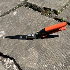 【取引完了】ゴールデンスター 鋏 回転式 芝生鋏　芝刈りハサミの画像