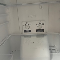 冷蔵庫　シャープの画像