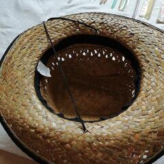 麦わら帽子の画像