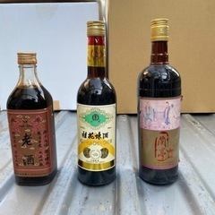 未開封　古酒 アカダマワイン、ハブ酒、桂花陳酒、老酒などの画像
