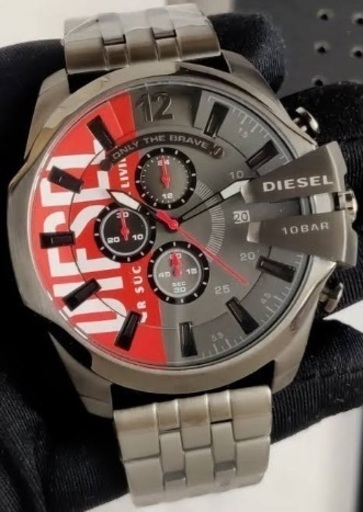 DIESEL ディーゼル ウォッチ (DZ4600) メガ チーフ (新品)