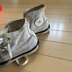 コンバース　ハイカット　スニーカーの画像