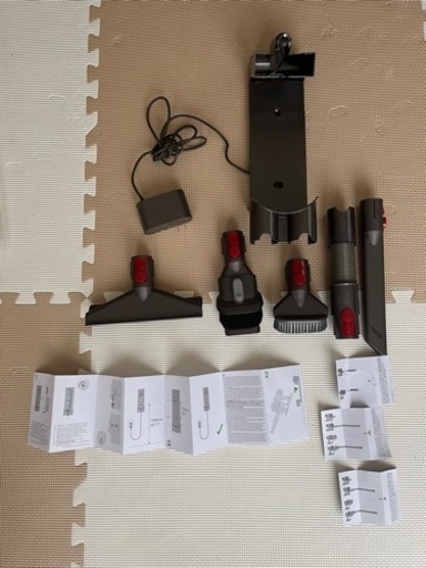 ダイソン掃除機  dyson  V7  中古品  早い者勝ち‼️取引中‼️