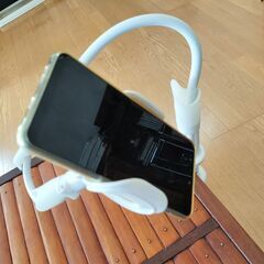 スマホホルダー　自在アームの画像