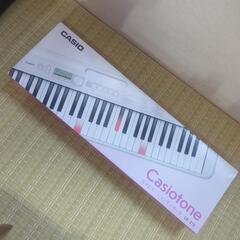 CASIOの光キーボード　LK315　　