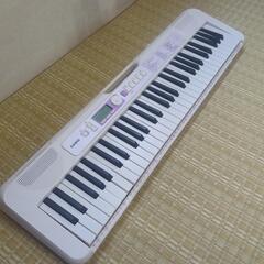 CASIOの光キーボード　LK315　　の画像