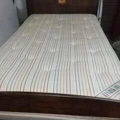 家具 ベッドの画像